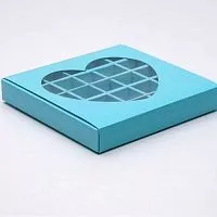 Коробка для 25 конфет голубая с сердцем