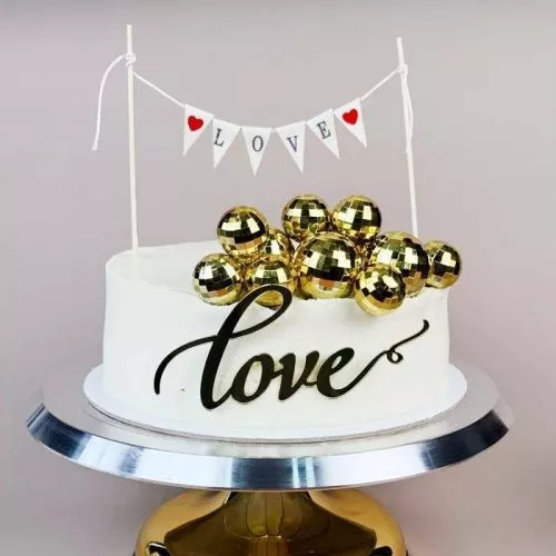 Топпер - гирлянда на торт "Love" Топпер - гирлянда на торт "Love"